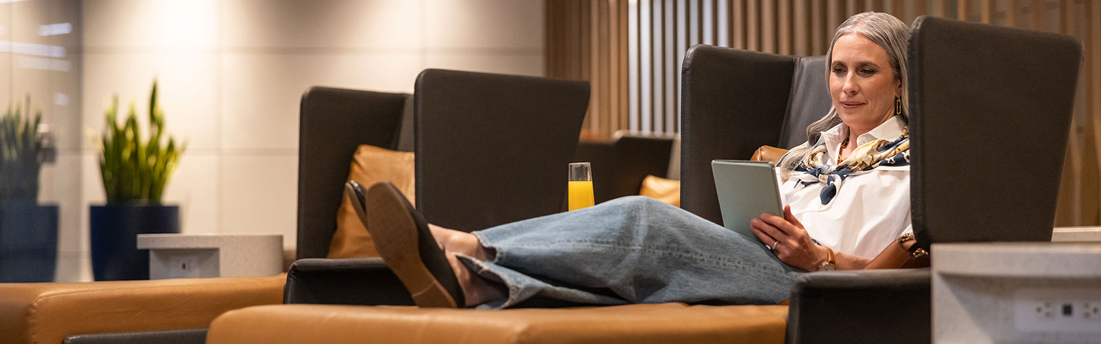 Woman sitting at the lounge