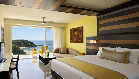 Junior Suite Ocean Front - King